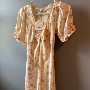 Simple retro spring dress floral